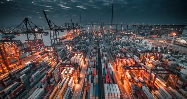 Layanan pengiriman kargo laut prioritas atau Sea Freight Express